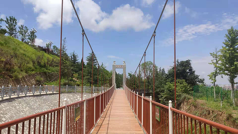 郊野公園飛虹橋
